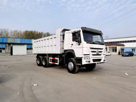 Tri Axle Hydraulic Construction Dump Truck