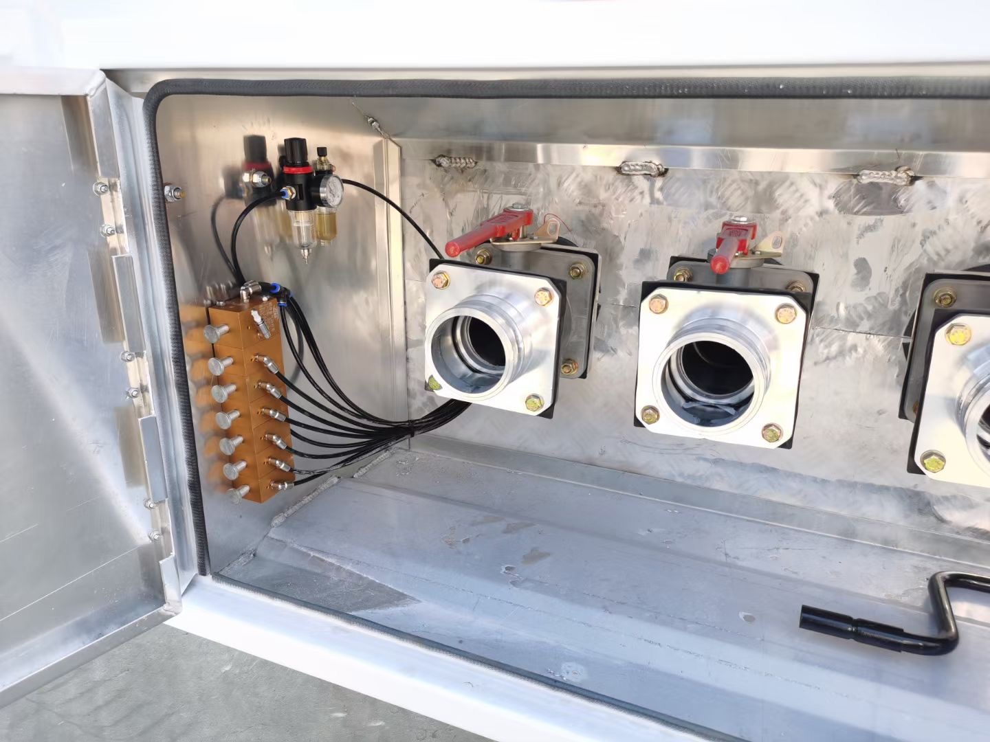 40 feet 3 axle aluminum storage water Oil Tank Trailer