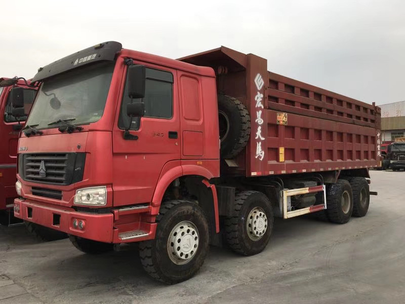 4 Tons International Troque Double Dump Truck Used HOWO Dump Truck for Sale