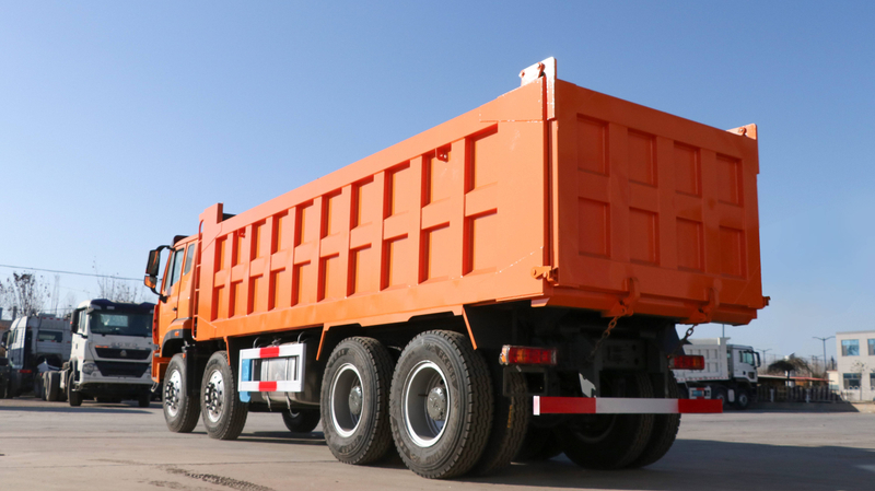 2nd SINOTRUK HOWO NX 8x4 400HP Dump Truck for Sale