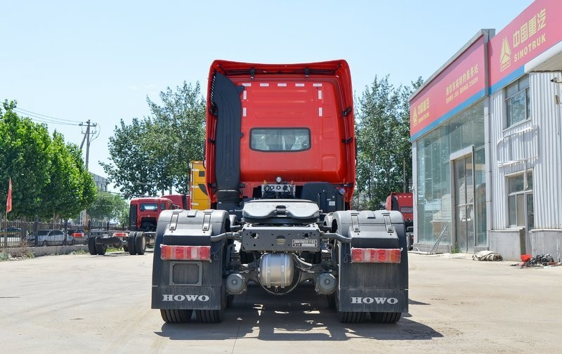 Small Hydraulic Off Road Tractor Truck