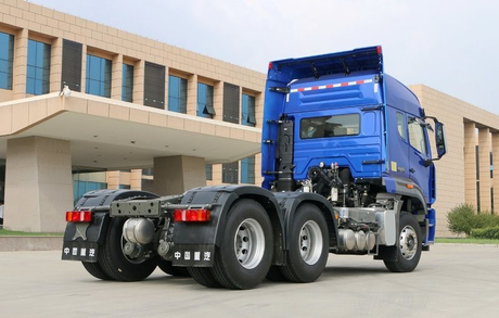 Single Axle Heavy Duty Yard Tractor Truck