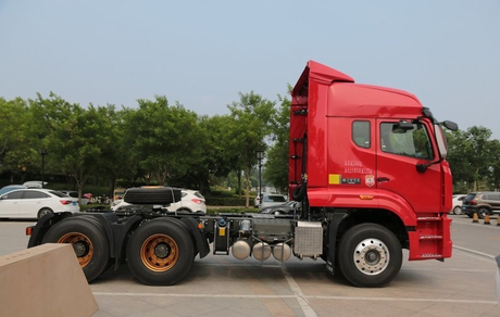 Single Axle Heavy Duty Yard Tractor Truck